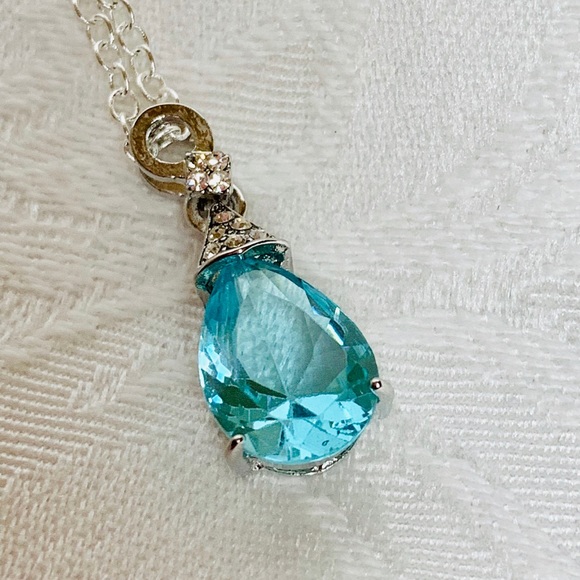 Boutique | Aquamarine Pendant Sterling Chain - Picture 2 of 7